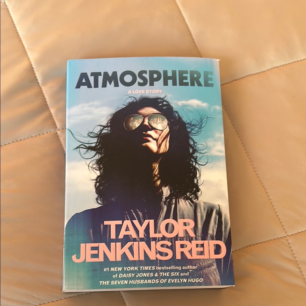 *Reposhing* Indigo Atmosphere Book with Blue and  Pink Cover